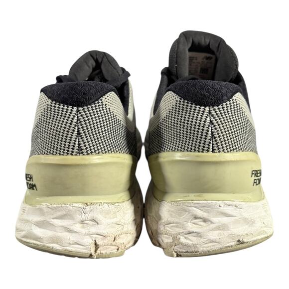 New Balance Fresh Foam Running Shoes Gray Black Men’s Size 12 Comfort - Picture 5 of 8